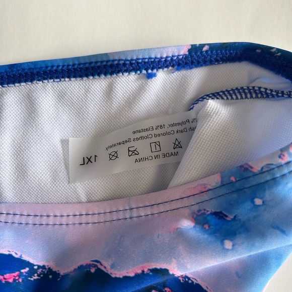 Shein Marble Print 2 Piece Swimsuit 1 XL - Picture 3 of 4